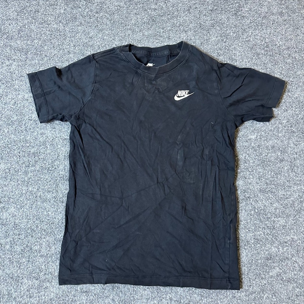 Nike T-Shirt Boys Size L Black Short Sleeve Embroidered Swoosh Logo Cotton Tee
